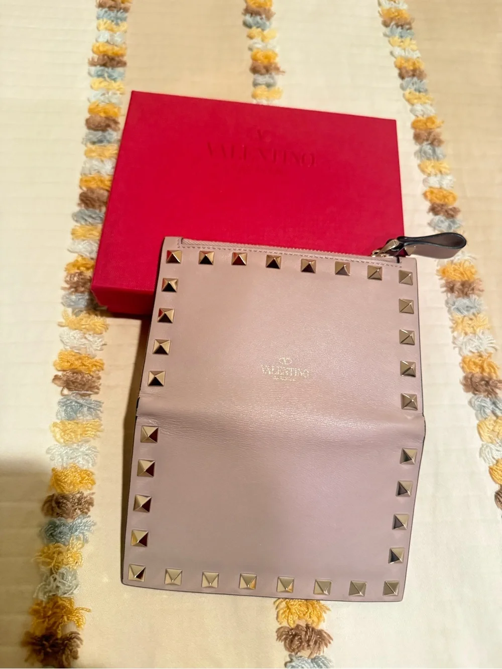 Valentino Garavani Pink Beige Rockstud Leather Card Holder